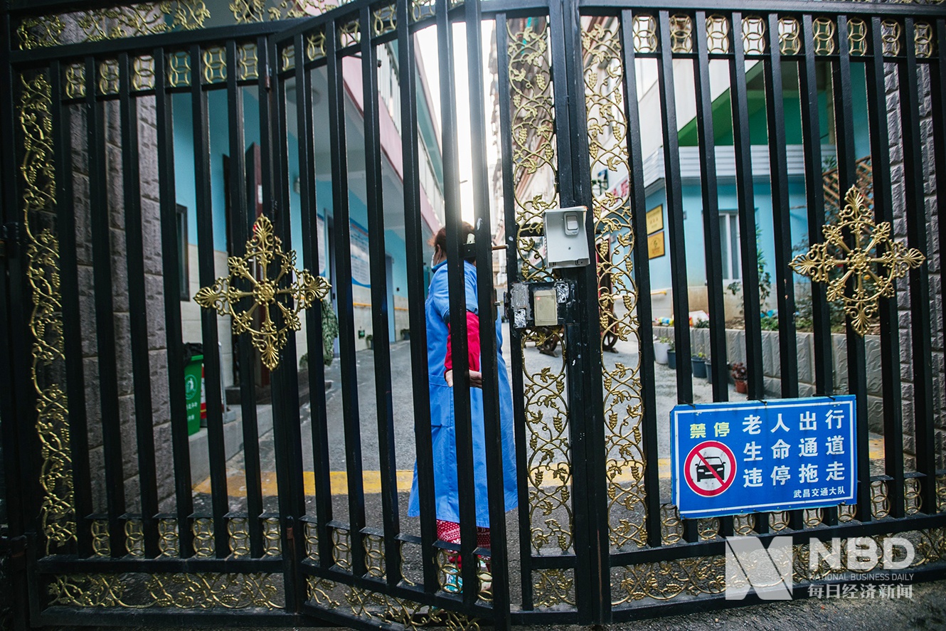 yabo app-今晨体能课后；上海海港门线救险备战欧篮联；压力陡增；训练强度明显提升-yabo app